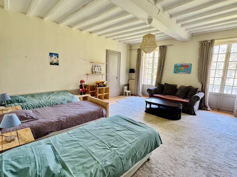 db705c06-8bf1-448b-9574-c7220f1d0c3c